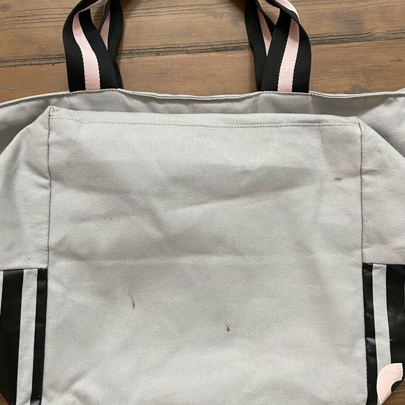 Victoria’s Secret Gray Canvas Zipper Tote Bag - Picture 4 of 4